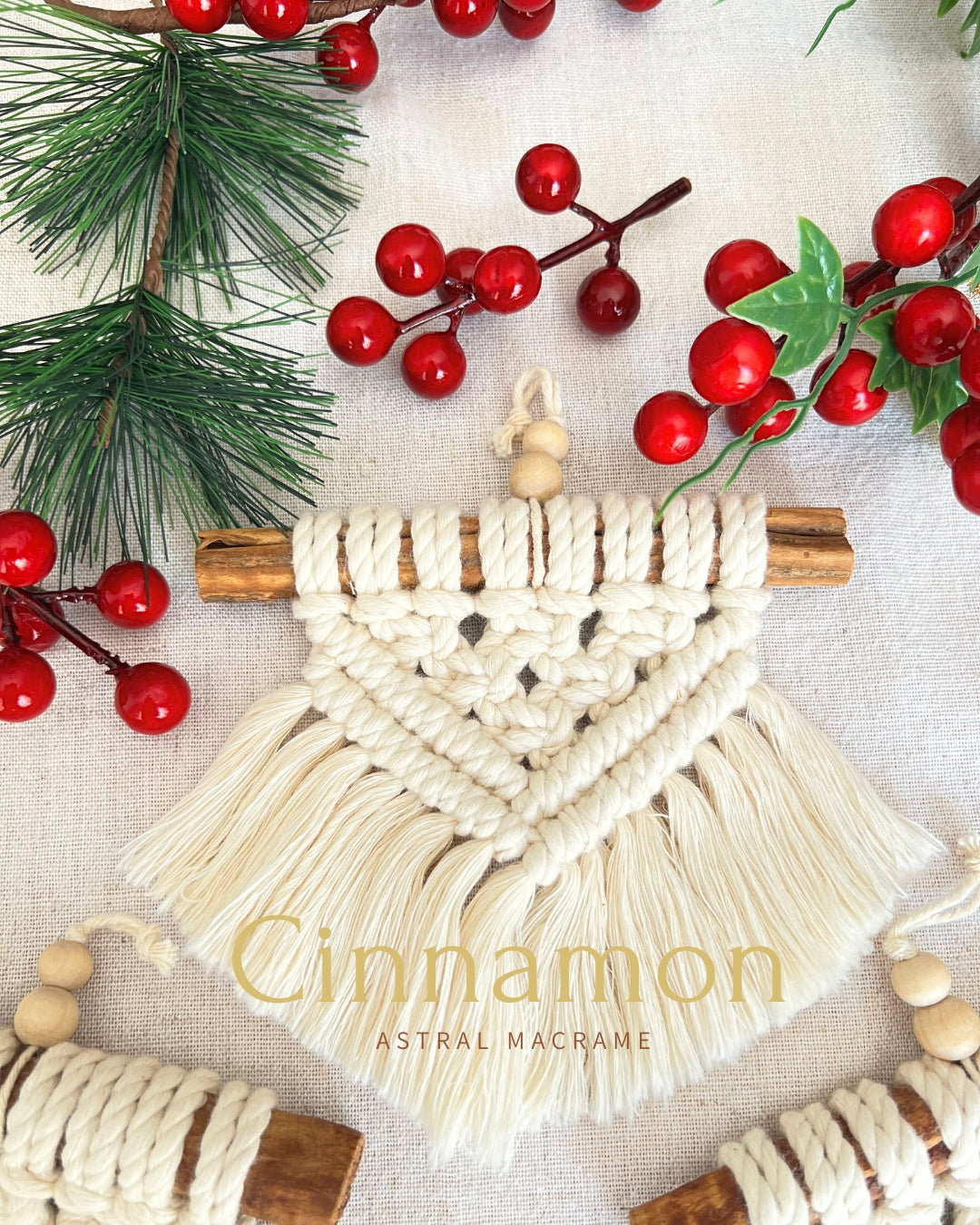 ❄ Cinnamon Ornament ❄